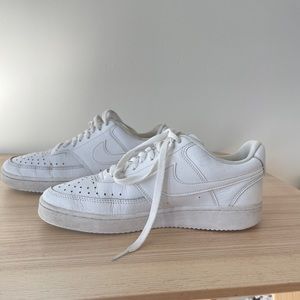 Women’s 8 NIKE Air Force 1 White